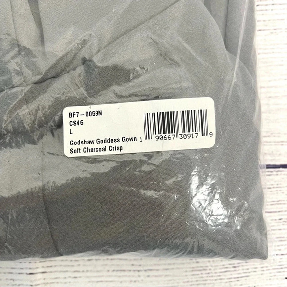 Show Me Your Mumu Godshaw Goddess Gown Soft
Charcoal Crisp Bridesmaid Size L New - Picture 8 of 11